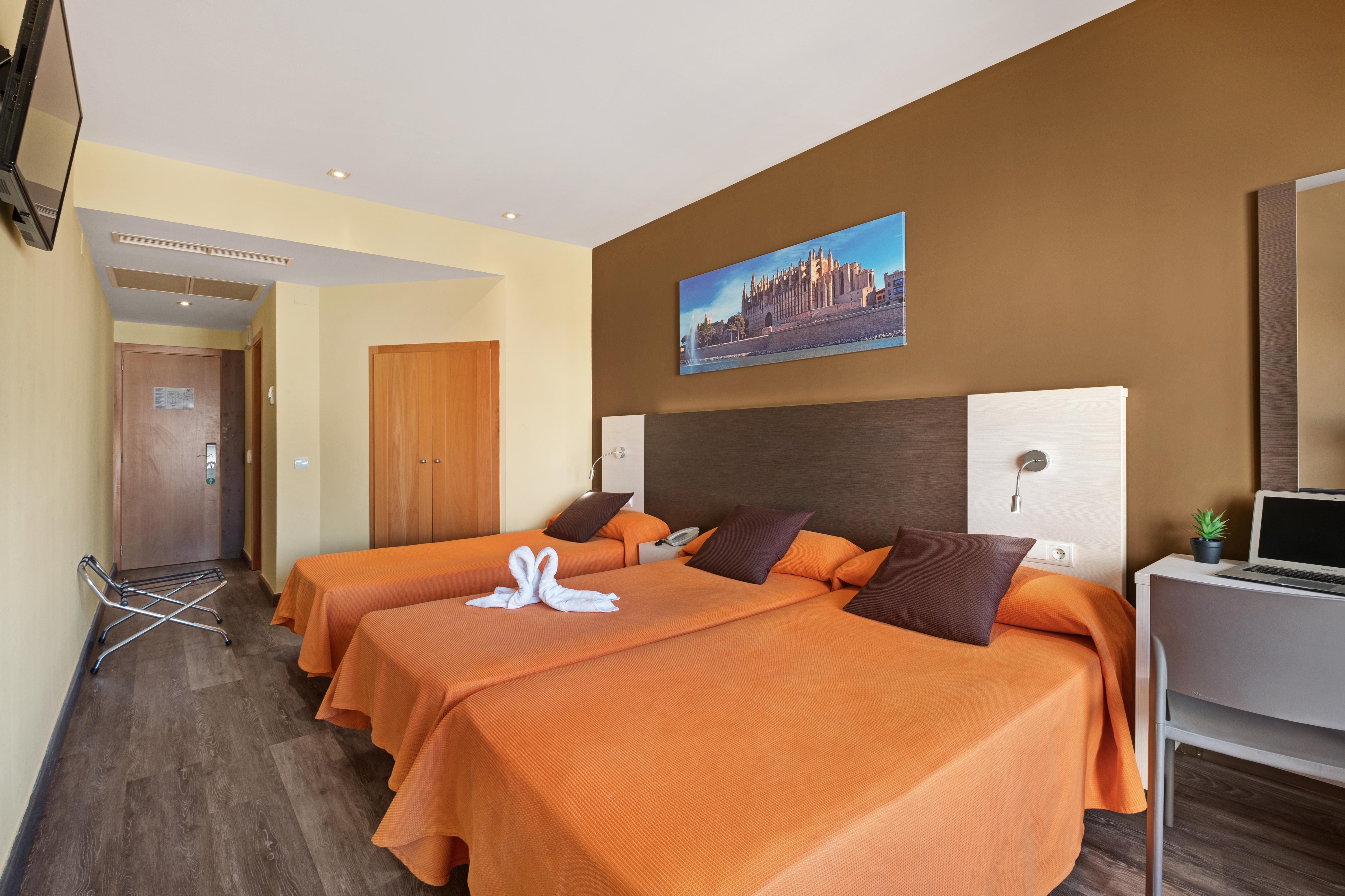Abelux Hotel Palma de Mallorca Bagian luar foto