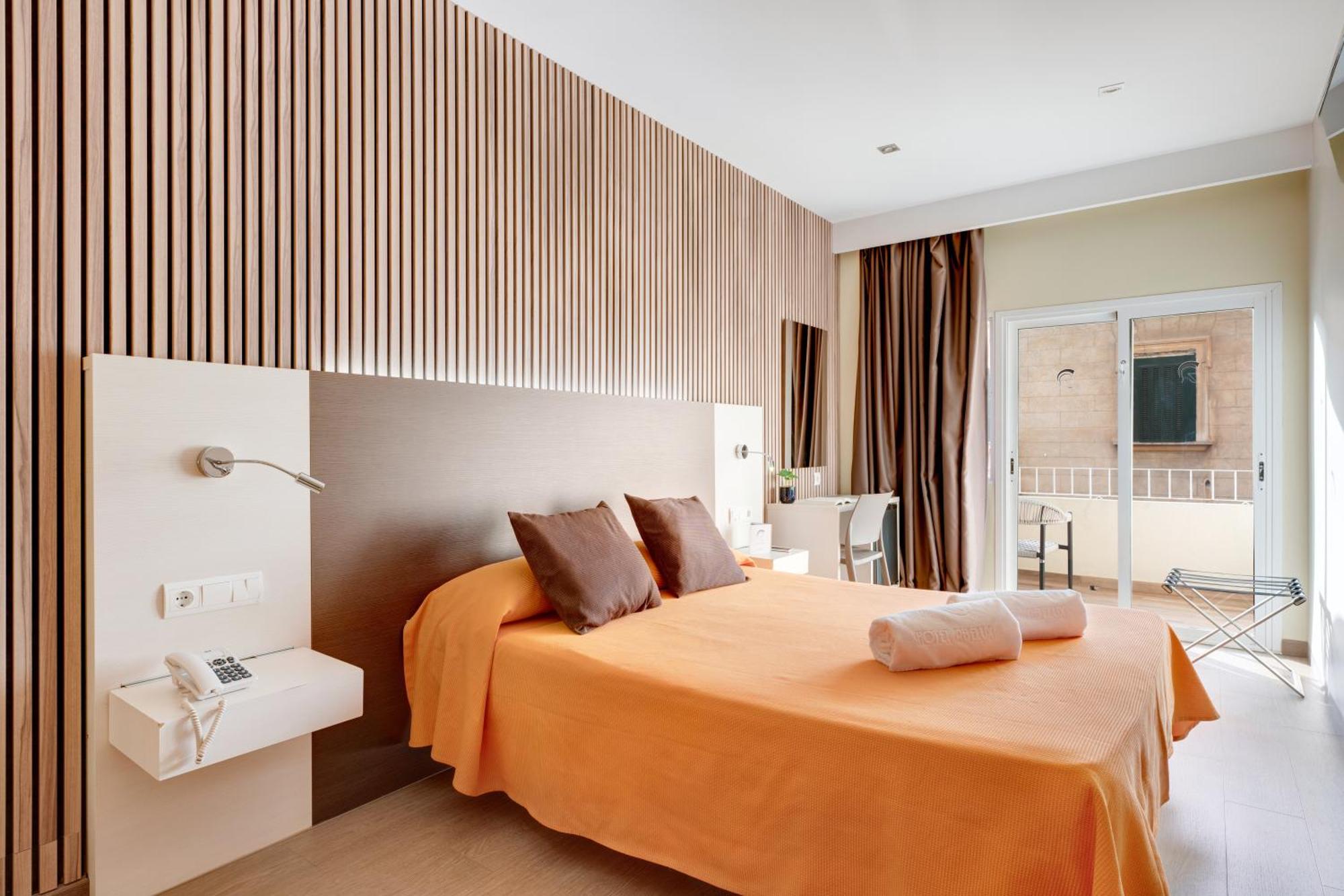 Abelux Hotel Palma de Mallorca Bagian luar foto