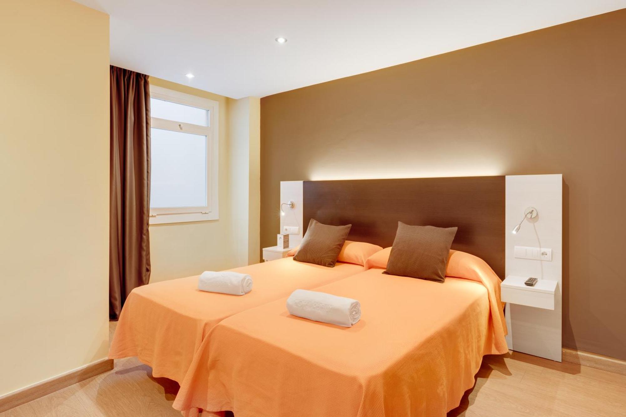 Abelux Hotel Palma de Mallorca Bagian luar foto