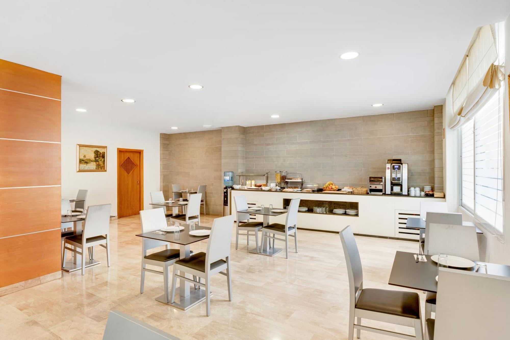 Abelux Hotel Palma de Mallorca Bagian luar foto