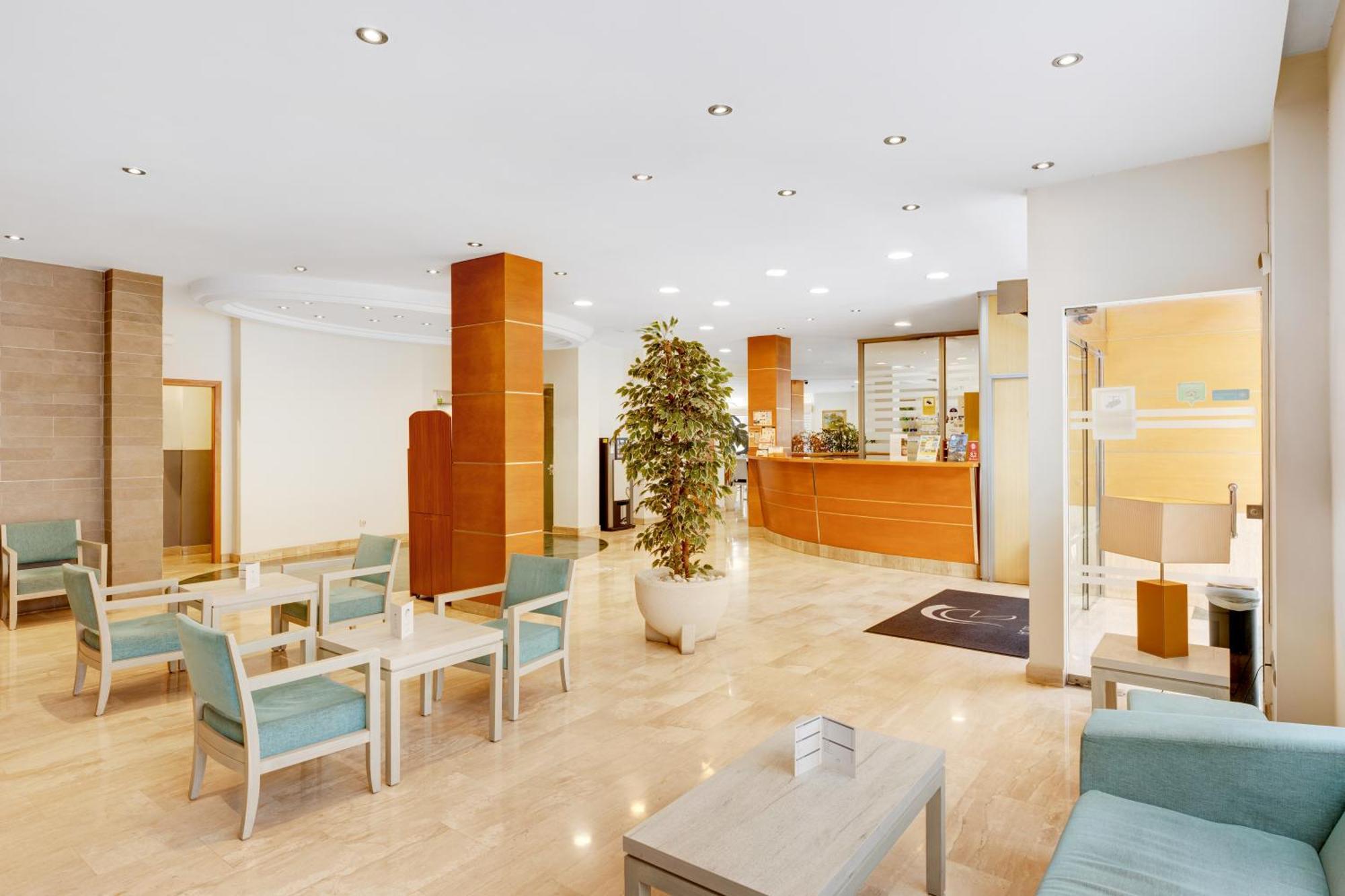 Abelux Hotel Palma de Mallorca Bagian luar foto